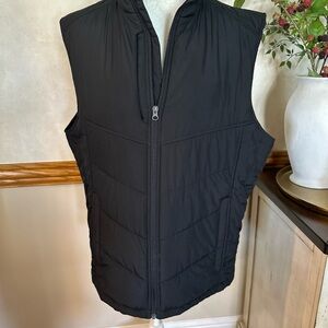 Port Authority Black Quilted Vest size men’s large
